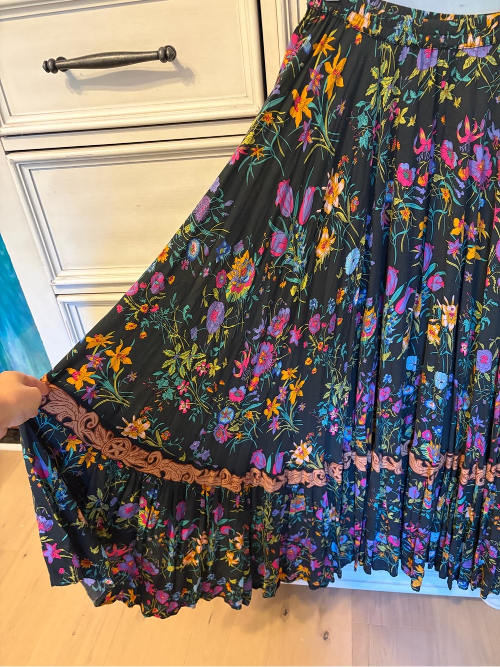 Spell and the gypsy gypsy queen castaway hi-lo black floral skirt - Picture 9 of 16